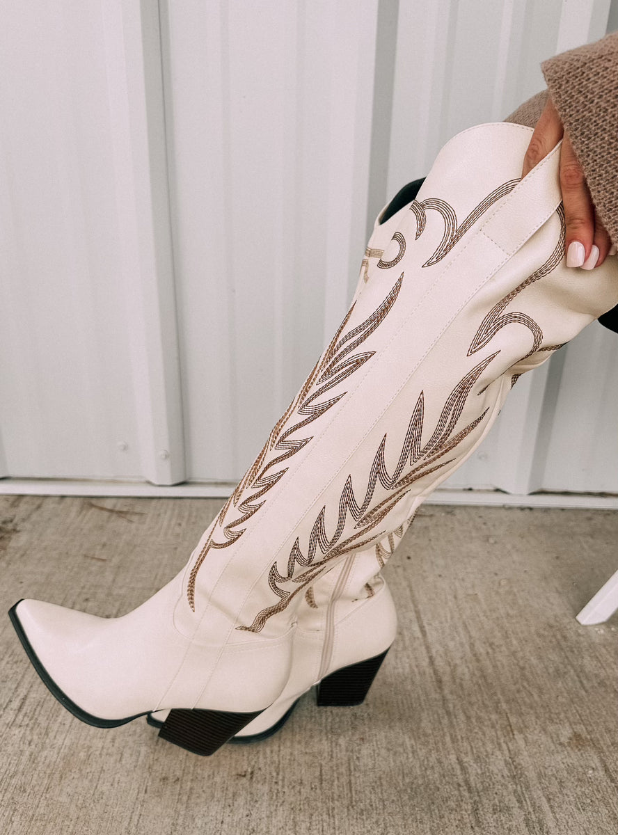 Bronco Embroidered Western Boots