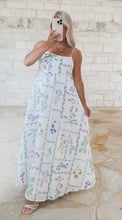Load image into Gallery viewer, Something To See Floral Midi