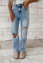 Load image into Gallery viewer, Kendall High Rise Dad Jeans