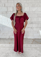 Load image into Gallery viewer, Perfect Gift Scalloped Red Satin Midi
