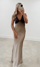 Load image into Gallery viewer, Total Moment Ombré Satin Maxi