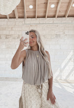 Load image into Gallery viewer, Purposefully Subtle Linen Bubble Top - Stone