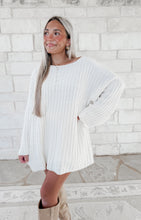 Load image into Gallery viewer, Stay The Path Long Sleeve Tunictop + Pleated Skirt Set - Cream