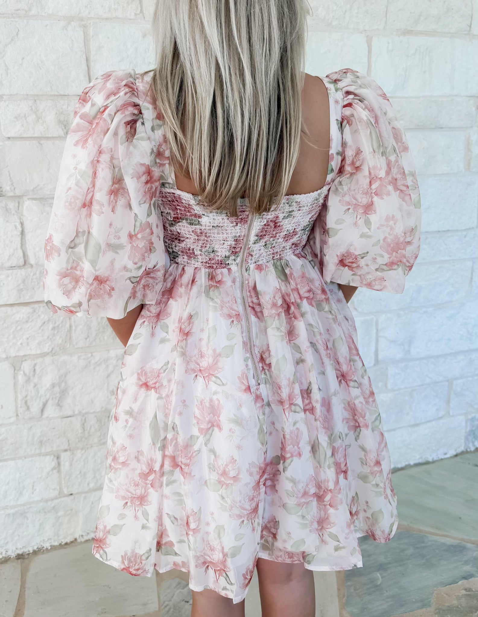 Leah Floral Puff Sleeve Mini Dress - Peach CK Squared Boutique Leah Floral Puff Sleeve Mini Dress - Peach CK Squared Boutique