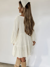 Load image into Gallery viewer, Salt &amp; Sun Tiered Long Sleeve Tunic Top