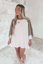 Load image into Gallery viewer, Cut Out For It Color Block Washed Cotton Top