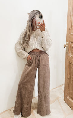 Relaxing Robin Wide Leg Pants