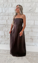 Load image into Gallery viewer, Irene Linen Strapless Maxi