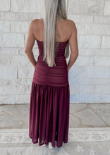 Load image into Gallery viewer, Evie Strapless Drop Waist Maxi Dress - Burgundy