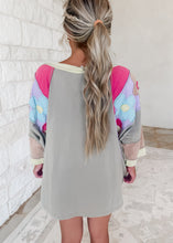 Load image into Gallery viewer, Kate Patch Detailing Washed Top