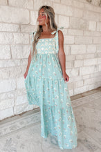 Load image into Gallery viewer, Curated Charm Tiered Maxi