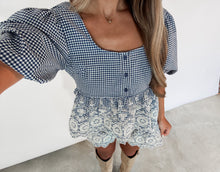 Load image into Gallery viewer, Seaside Sitting Scallped Short Set (FINAL SALE)