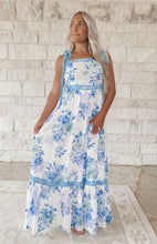 Load image into Gallery viewer, Sunset In Paradise Floral Maxi - Blue