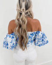 Load image into Gallery viewer, New Girl White Jeans