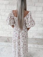 Load image into Gallery viewer, Honey I’m Home Floral Maxi