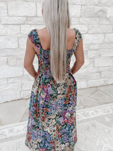 Load image into Gallery viewer, House Of Cards Tapestry Jacquard Midi Dress