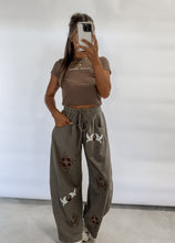 Load image into Gallery viewer, Free Spirit Embroidered Pants