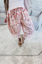 Load image into Gallery viewer, Georgia Floral Lace Hem Balloon Pants - Pink