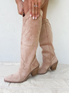 Classy Western Apricot Boots