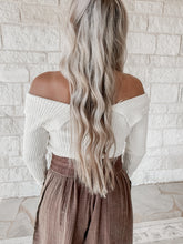 Load image into Gallery viewer, Elle Knit Sweater (FINAL SALE)