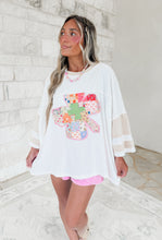 Load image into Gallery viewer, Roxanna Floral Patch Oversized Washed Top - White
