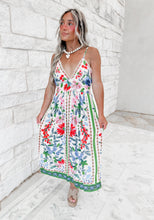 Load image into Gallery viewer, Stay Awhile Neck Lace Trim Printed Midi