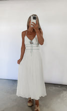 Load image into Gallery viewer, Hampton Honey Blue/White Midi