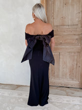Load image into Gallery viewer, Sophisticated Season Black Maxi