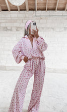 Load image into Gallery viewer, Daisy Daydream Ditsy Floral Thermal Pullover &amp; Pants Set - Pink