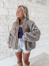 Load image into Gallery viewer, Cozywood Oversized Printed Fleece Jacket