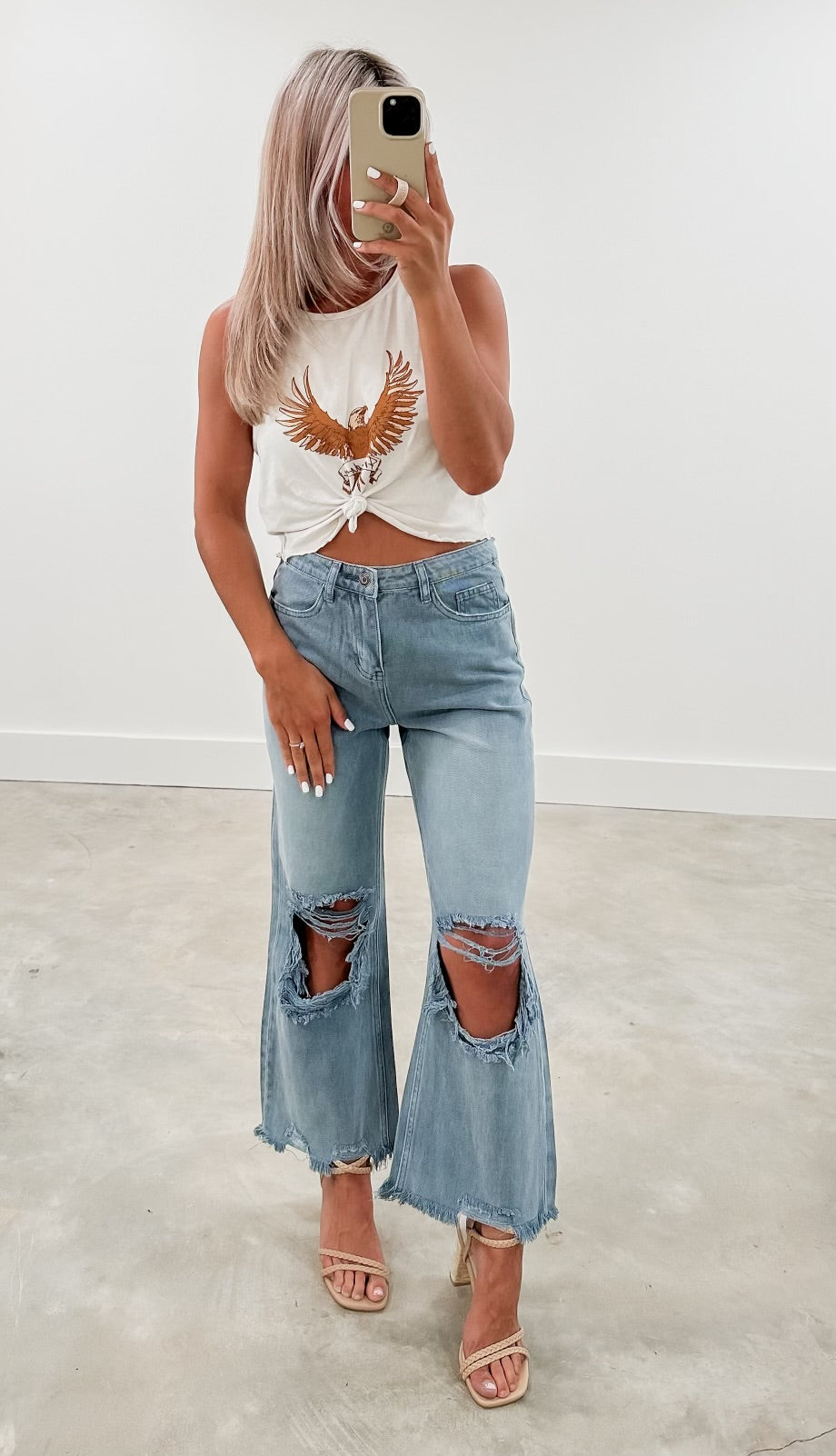 Audrey Distressed Jeans