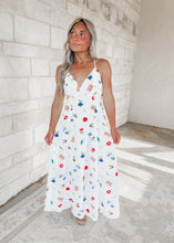 Load image into Gallery viewer, Honeymoon Escape Tropical Maxi WAREHOUSE SALE