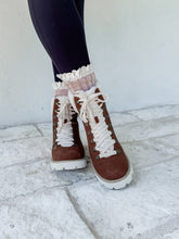 Load image into Gallery viewer, Denver Dreamin’ Fur Booties - Brown