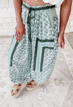 Load image into Gallery viewer, Paige Paisley Gauze Joggers