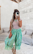 Load image into Gallery viewer, Georgia Floral Lace Hem Balloon Pants- green