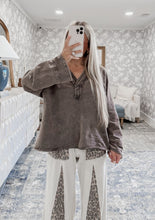 Load image into Gallery viewer, Here Everyday Mineral Wash Cotton Top - Ash Oak