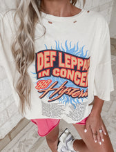 Load image into Gallery viewer, Def Leppard Graphic Tee