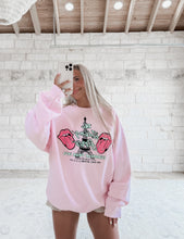 Load image into Gallery viewer, Rolling Stones Thrifted Sweatshirt￼*officially licensed*