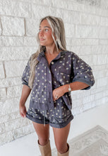 Load image into Gallery viewer, Sadie Floral Print Short Sleeve Top Set Pocket Shorts