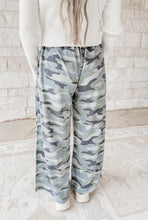Load image into Gallery viewer, Casual Wanderer Wide Leg Slit Camo Pants