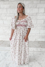 Load image into Gallery viewer, Honey I’m Home Floral Maxi