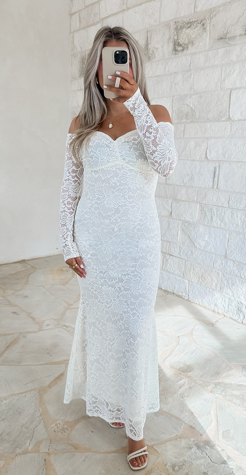 Elegant Evening Lace Maxi - Ivory (FINAL SALE) Elegant Evening Lace Maxi - Ivory (FINAL SALE)