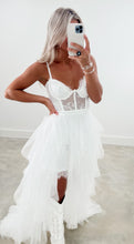 Load image into Gallery viewer, Bride To Be tulle Maxi Dress