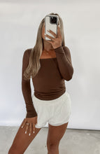 Load image into Gallery viewer, Be Right Back Seamless Square Neck Long Sleeve Top