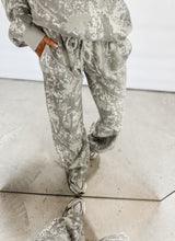 Load image into Gallery viewer, Off The Grid Faded Camo Sweatpants