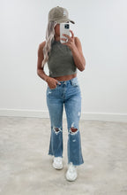 Load image into Gallery viewer, Amelia Flare Denim Jeans