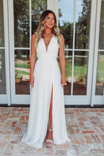 Load image into Gallery viewer, Carrying your love A line bridal gown
