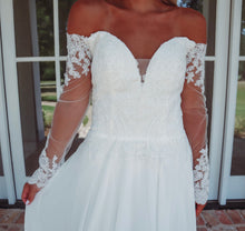 Load image into Gallery viewer, Marry me sweetheart lace bridal gown