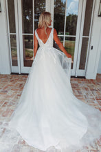 Load image into Gallery viewer, Just my type bridal gown