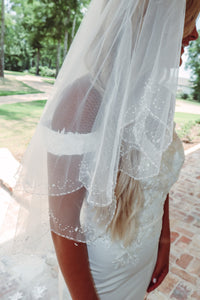Tie the knot layered wedding veil